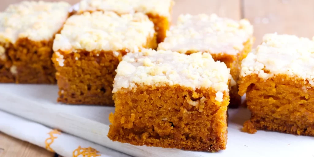 طرز تهیه کیک کدو حلوایی 2 تاثیرات کیک کدو حلوایی برای دیابتی ها