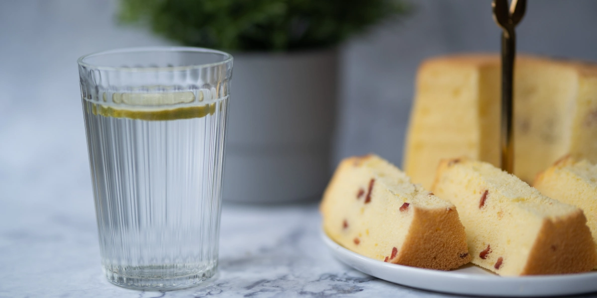 لحظاتی شیرین با شناخت انواع کیک 11 شیفون کیک بسیار خوش طعمی است.