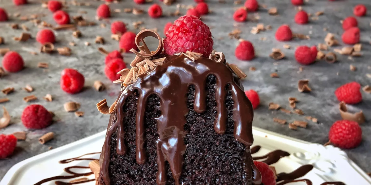 لحظاتی شیرین با شناخت انواع کیک 10 کیک غذای شیطان شکلات زیادی دارد.