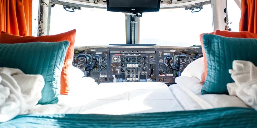 سفری به عجیبترین هتلهای دنیا 8 در ساخت هتل Jumbo Stay از هوایپماهای بازنشسته کمک گرفته اند.