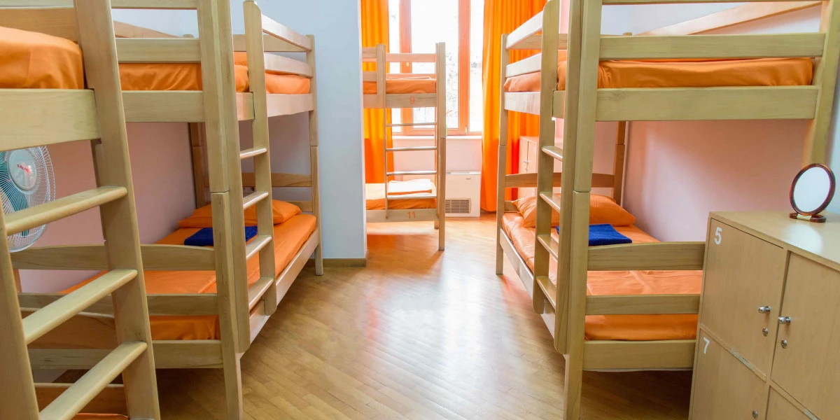 هاستل های ارزان ایروان را بشناسید 6 از بهترین و ارزانترین هاستل های ایروان به Umba اشاره میکنیم.