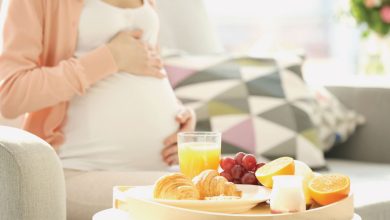 تغذیه سالم در بارداری با توجه به اولویت سلامتی مادر و جنین برنامه ریزی می‌شود