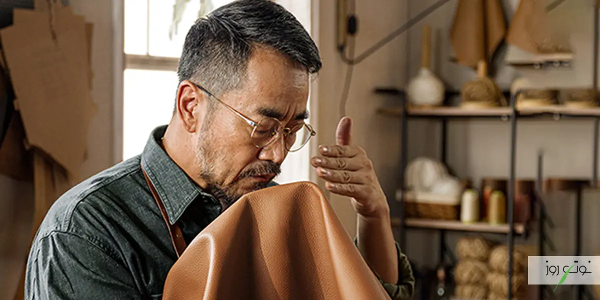 13 روش کاربردی برای تشخیص طبیعی و اصل بودن چرم 4 تست بو کردن چرم برای تشخیص طبیعی بودن