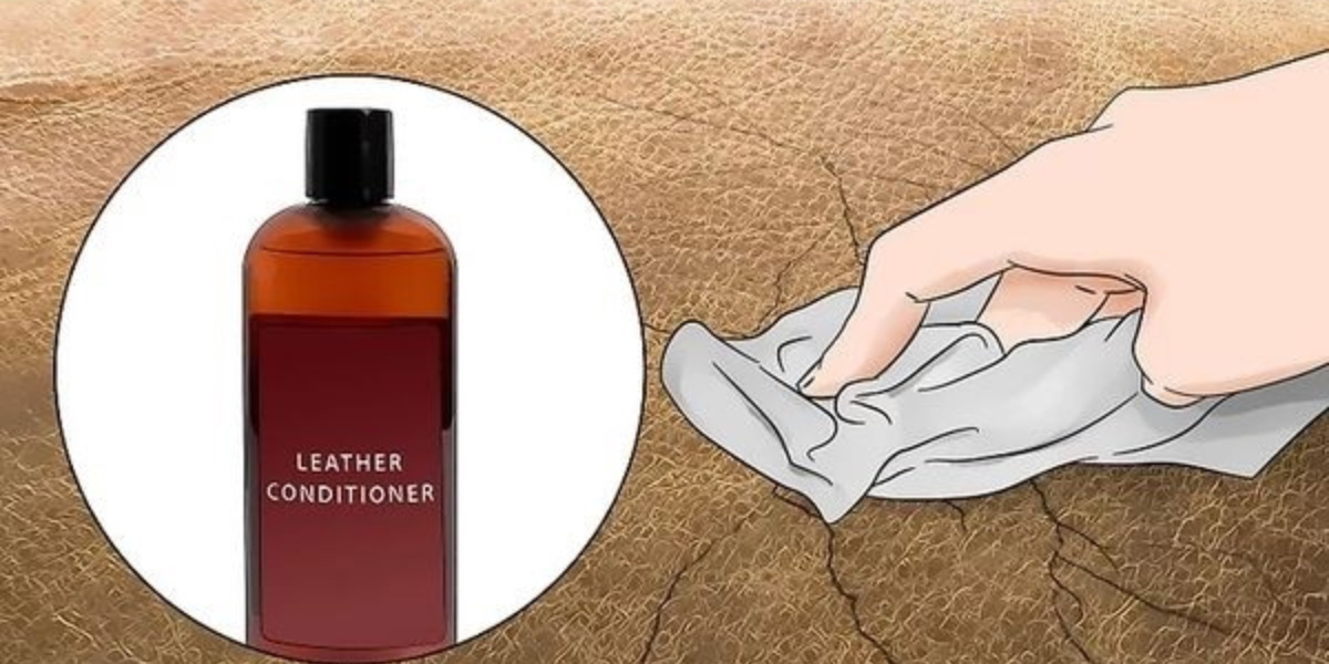 آموزش تصویری تعمیر مبل چرم پاره، پوسیده و ترکخورده 4 سپس با نرمکننده یا روغن ترکهای مبل چرم را نرم کنید.