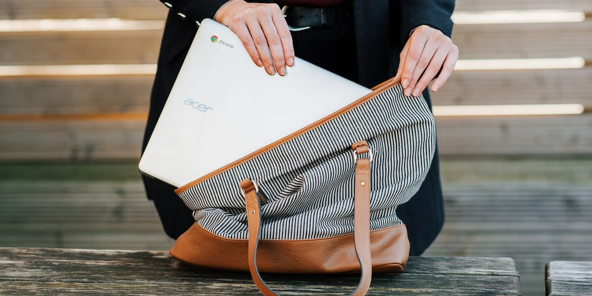 چرا به راهنمای خرید کیف و کوله پشتی لپ تاپ نیاز دارید؟ 6 با استفاده از راهنمای خرید کیف لپ تاپ محصولی را خریداری کنید که مطابق با نیازتان باشد.