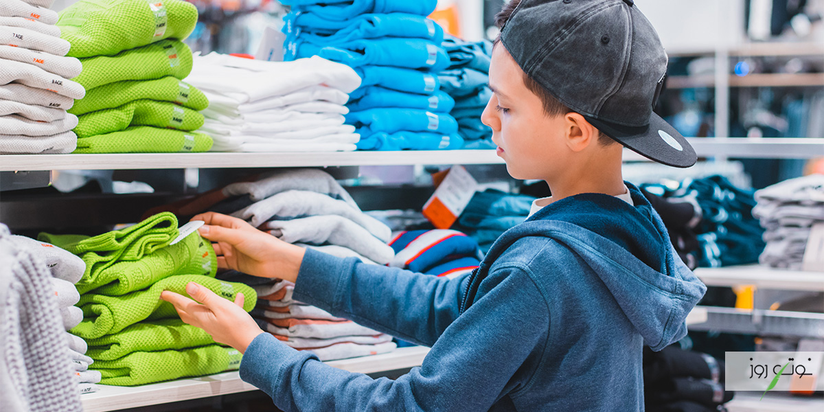 راهنمای خرید لباس نوجوان برای پدر و مادرهای دغدغه مند 4 رنگ سبز یکی از انتخابهایی است که در راهنمای خرید لباس نوجوان پیشنهاد میشود.