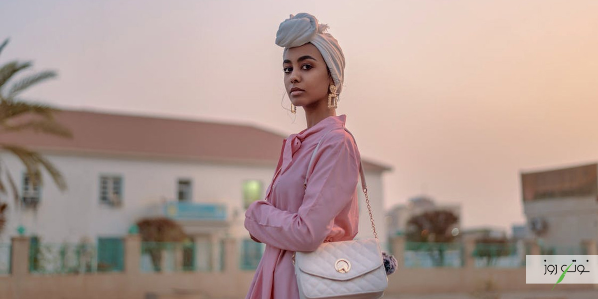 راهنمای خرید لباس نوجوان برای پدر و مادرهای دغدغه مند 5 طبق راهنمای خرید لباس نوجوان، رنگ سفید برای لباس هر سن و جنسیتی مناسب است.